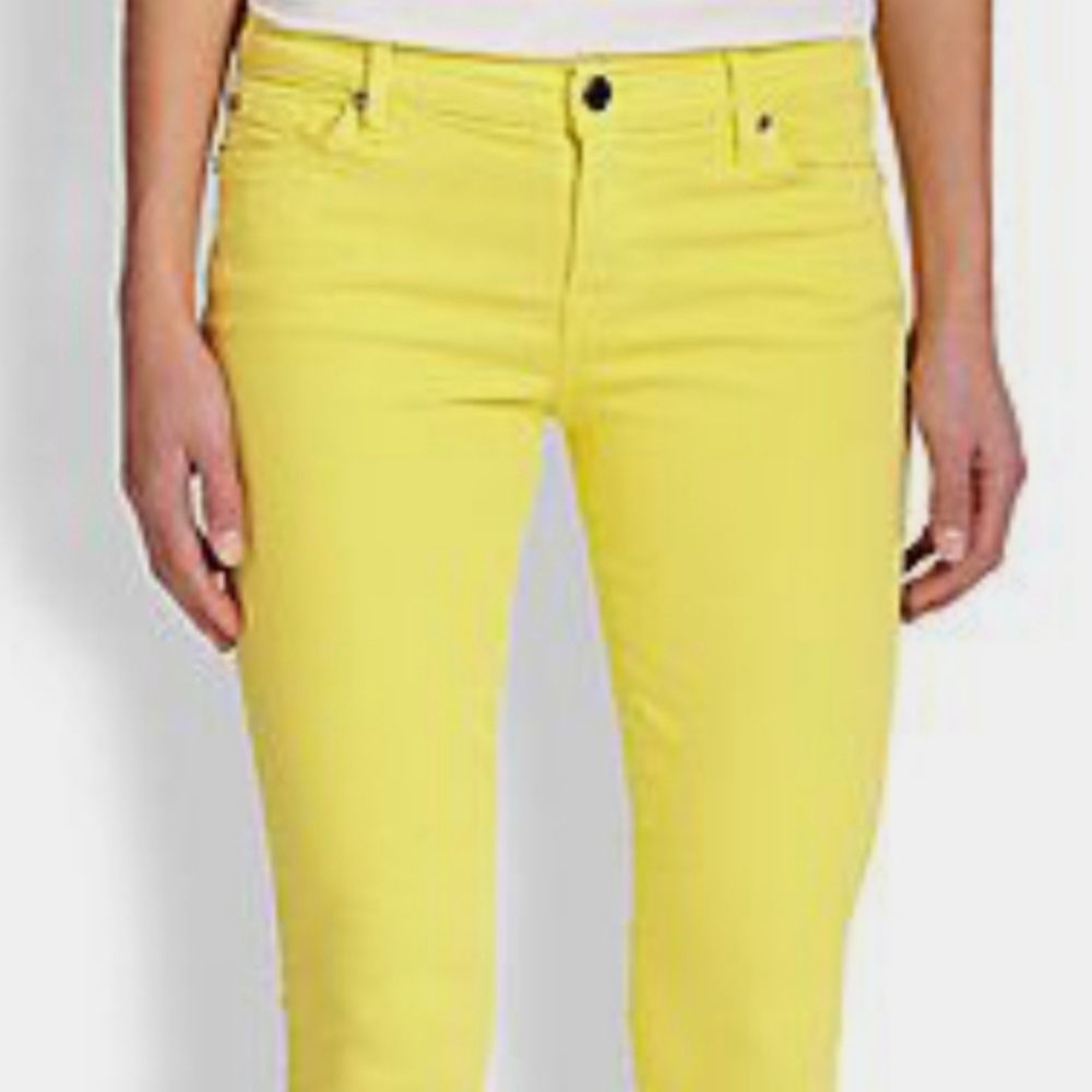 Slim and stretchy yellow pants. Like new.